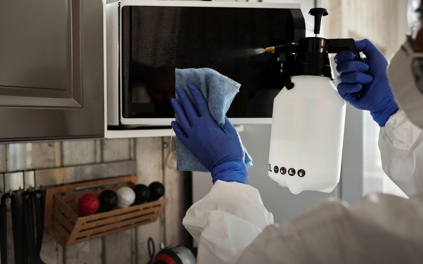 Industrial / Janitorial Cleaners